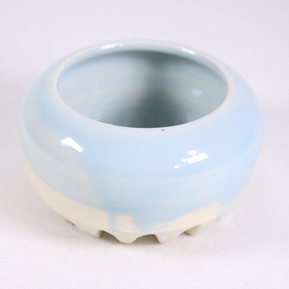 small ceramic baby blue bowl, handmade pottery key dish, tea light dish - Picture 4 of 8